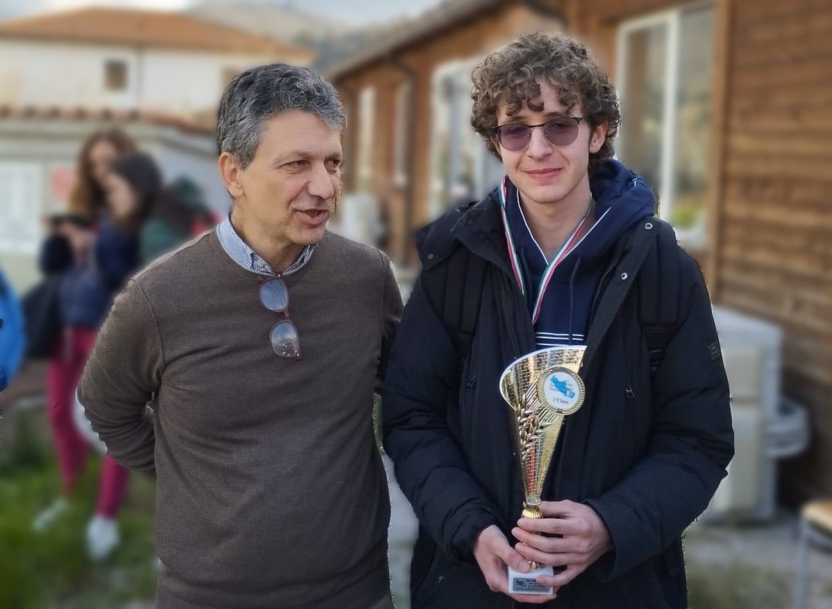 Premiazione della squadra Juniores Maschile (Martoni Gabriele, Melchiorre Filippo, Nicoli Diego, Vespaziani Francesco, Conti Federico, Nazzaro Daniele)